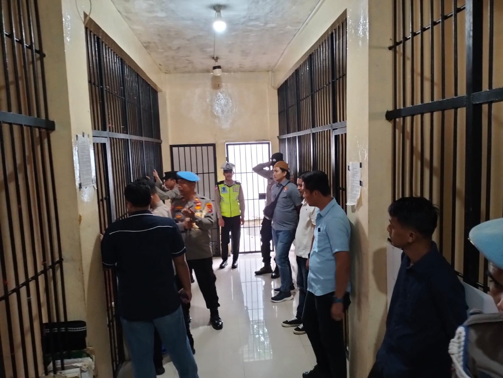 Propam Polres Basel Cek Personil Pelayanan Masyarakat dan Piket Jaga Tahanan 2 IMG 20240118 WA0003