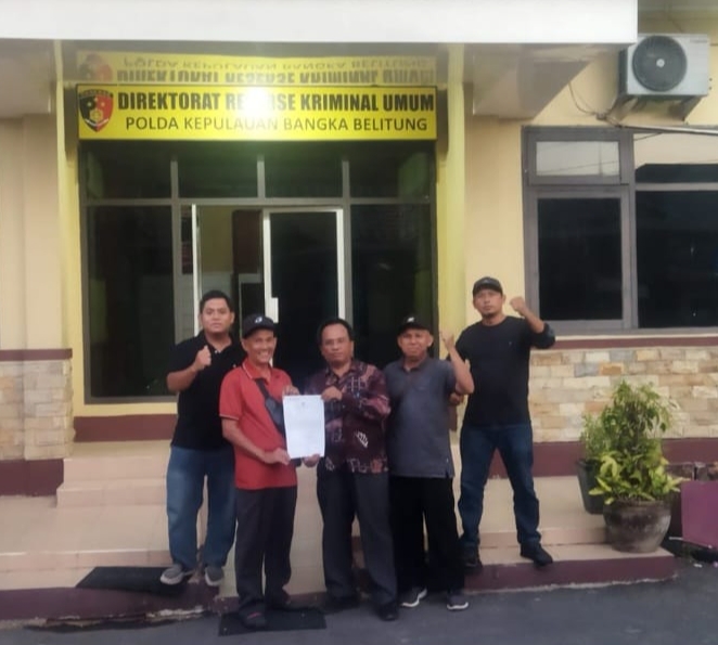 Warga Desa Nangka Laporkan Kades Bayumi ke Polda Babel, Diduga Aniaya dan Intimidasi 1 IMG 1857 8559